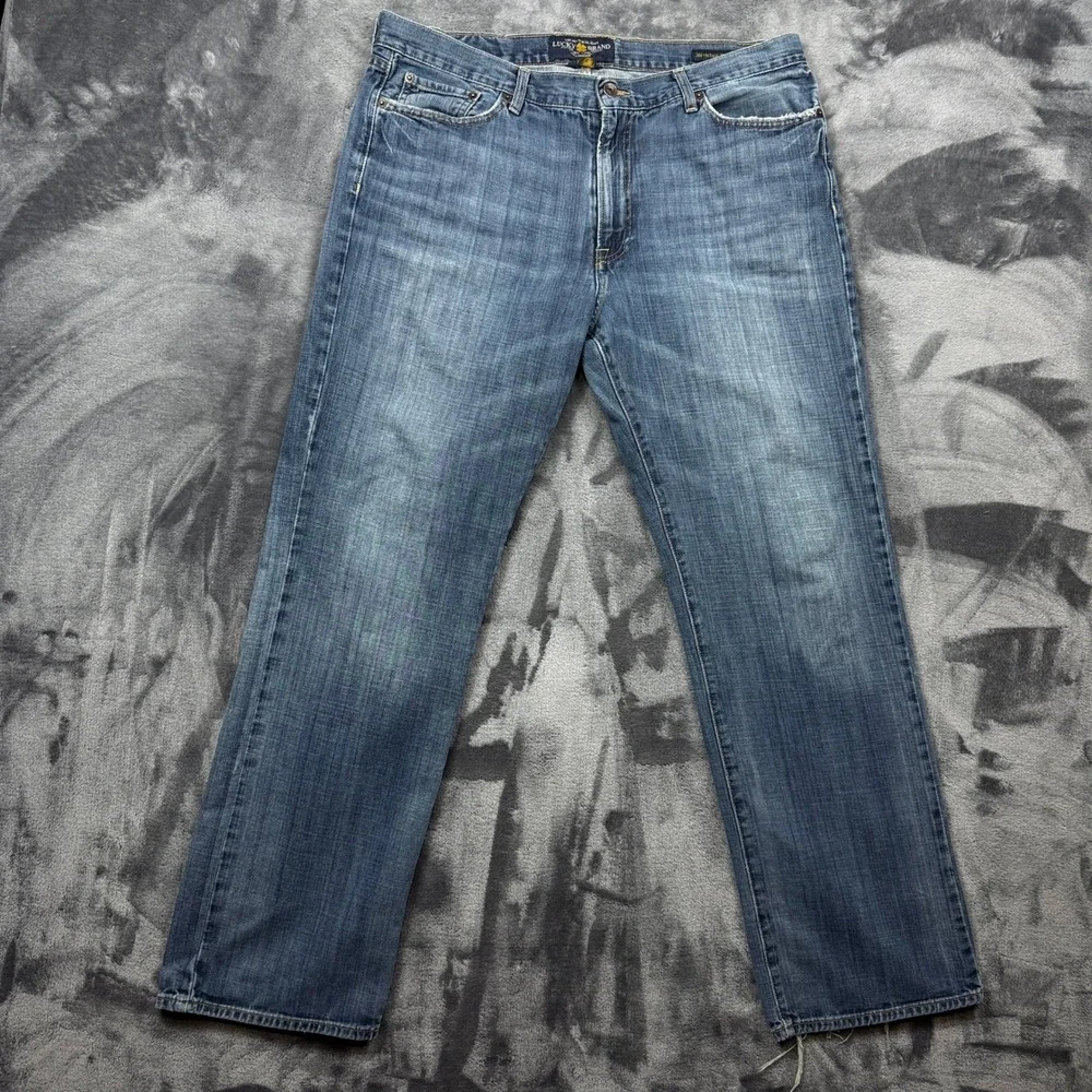 Lucky Brand 361 Vintage Straight Jeans Mens 36x32 Blue Premium Italian Denim